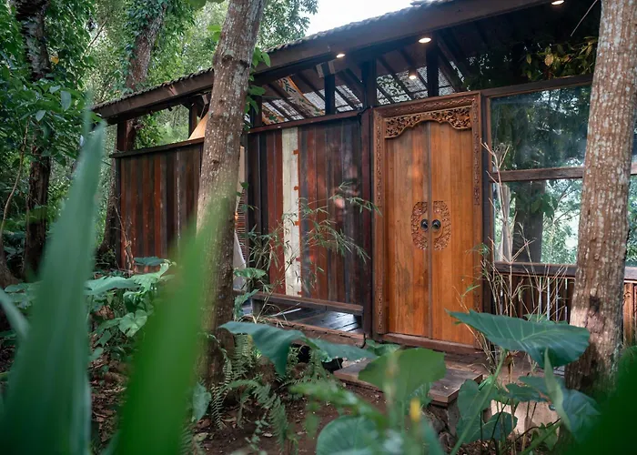Folky House Sidemen Silebeng